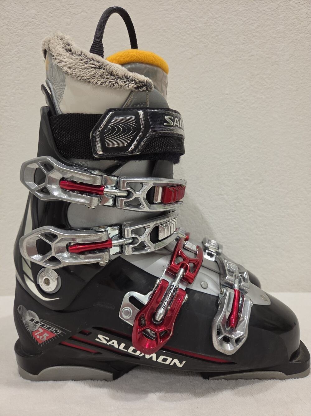 Salomon Irony 7.5 Women's 8.5 Mondo 25.5 Alpine Downhill Ski Boots Black Silver